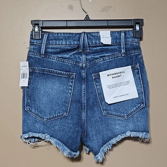 NWT Good American Denim Shorts - Picture 5 of 12